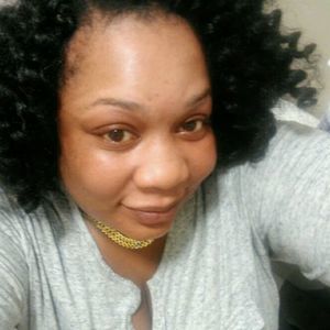 Meet your Posher, Danika